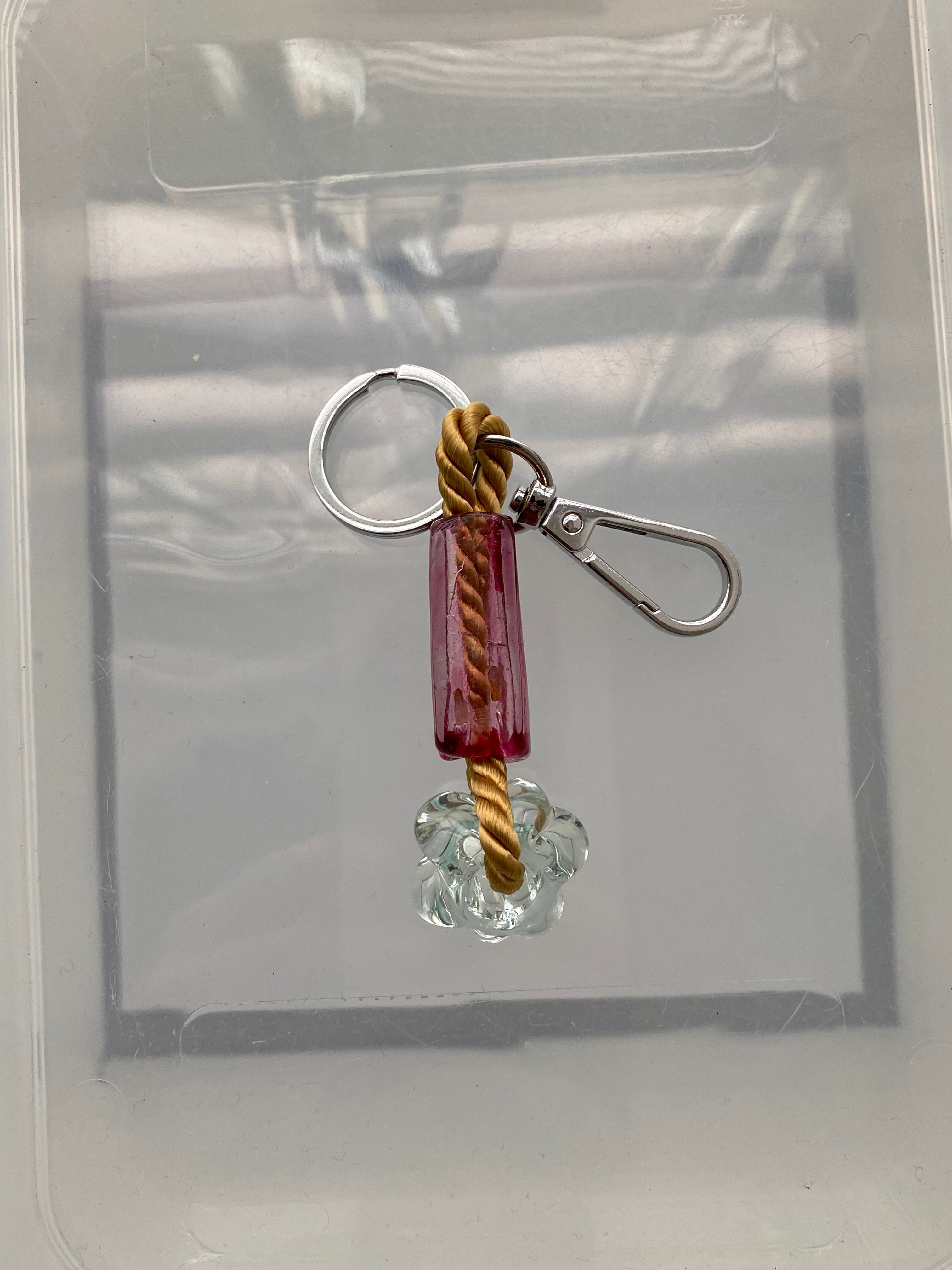 Recycled glass keychain - Various colors