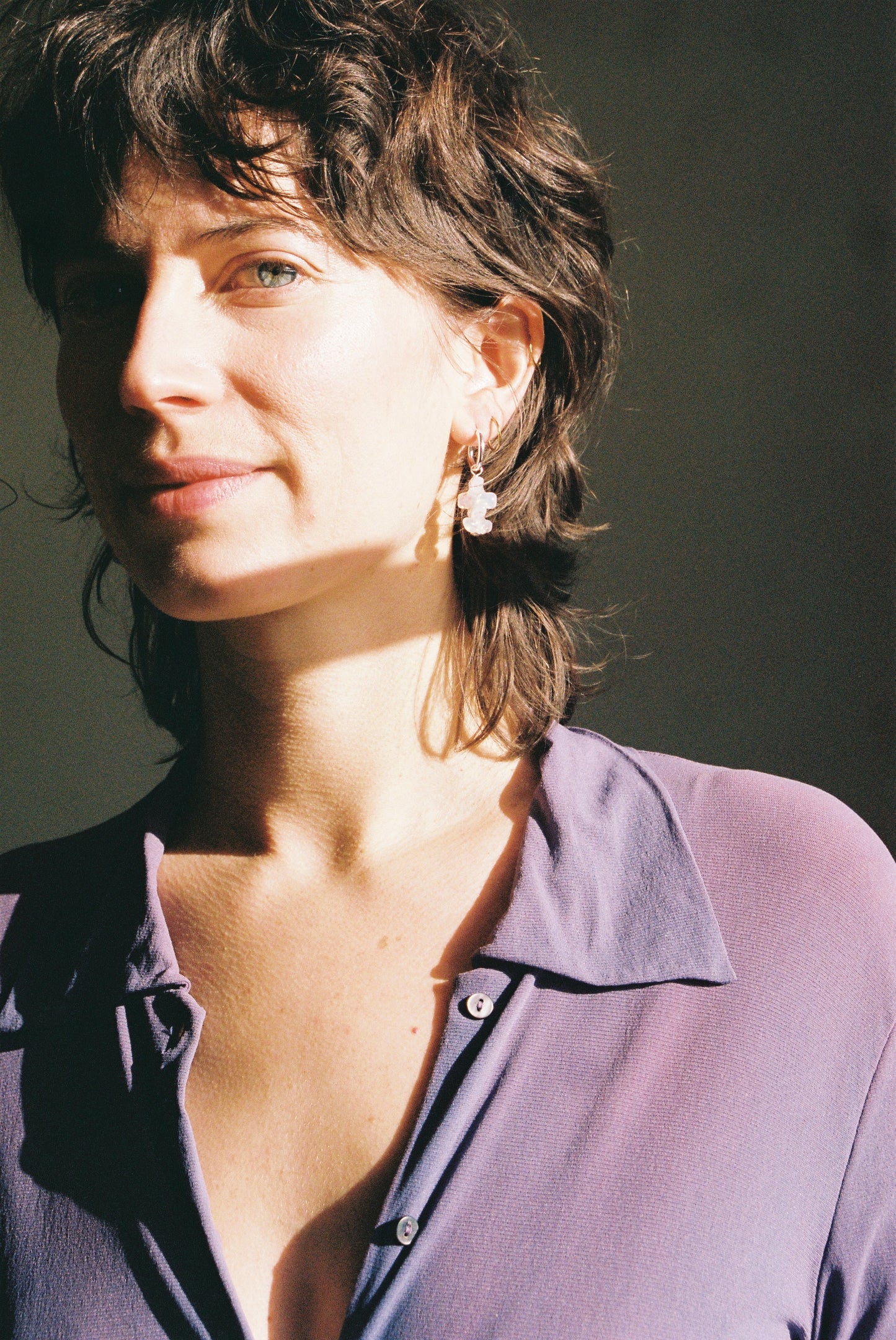 Aloe earrings - Opal white, copper dust