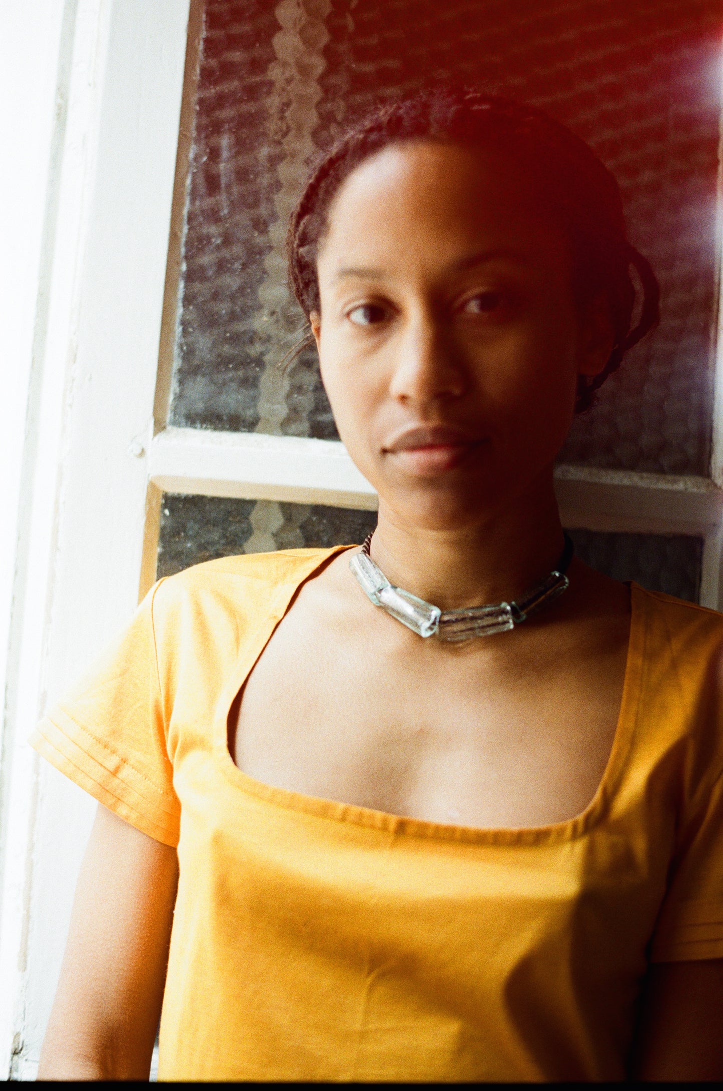 Gelat necklace / Clear and brown