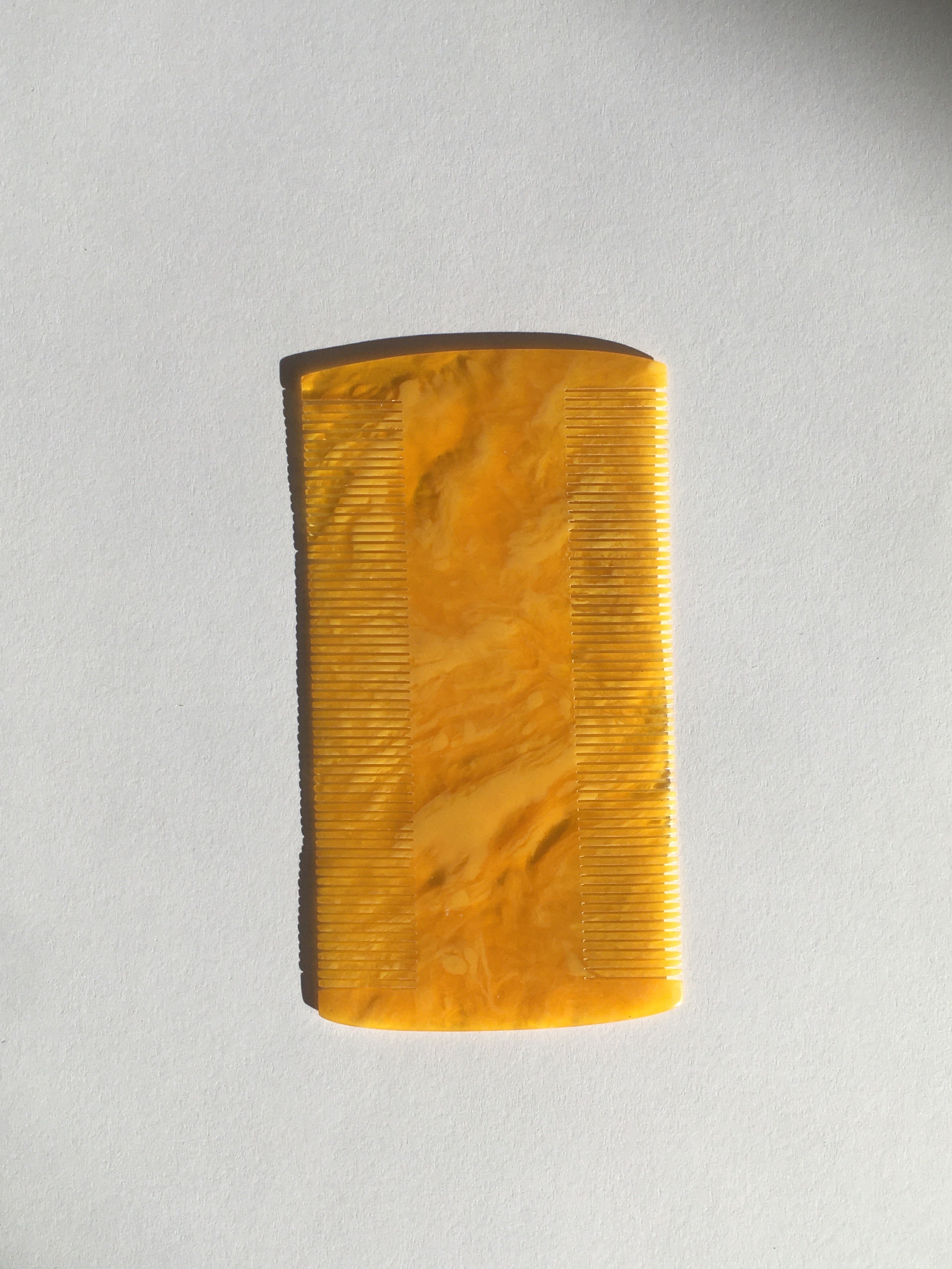 Vintage beard comb - Mandarine