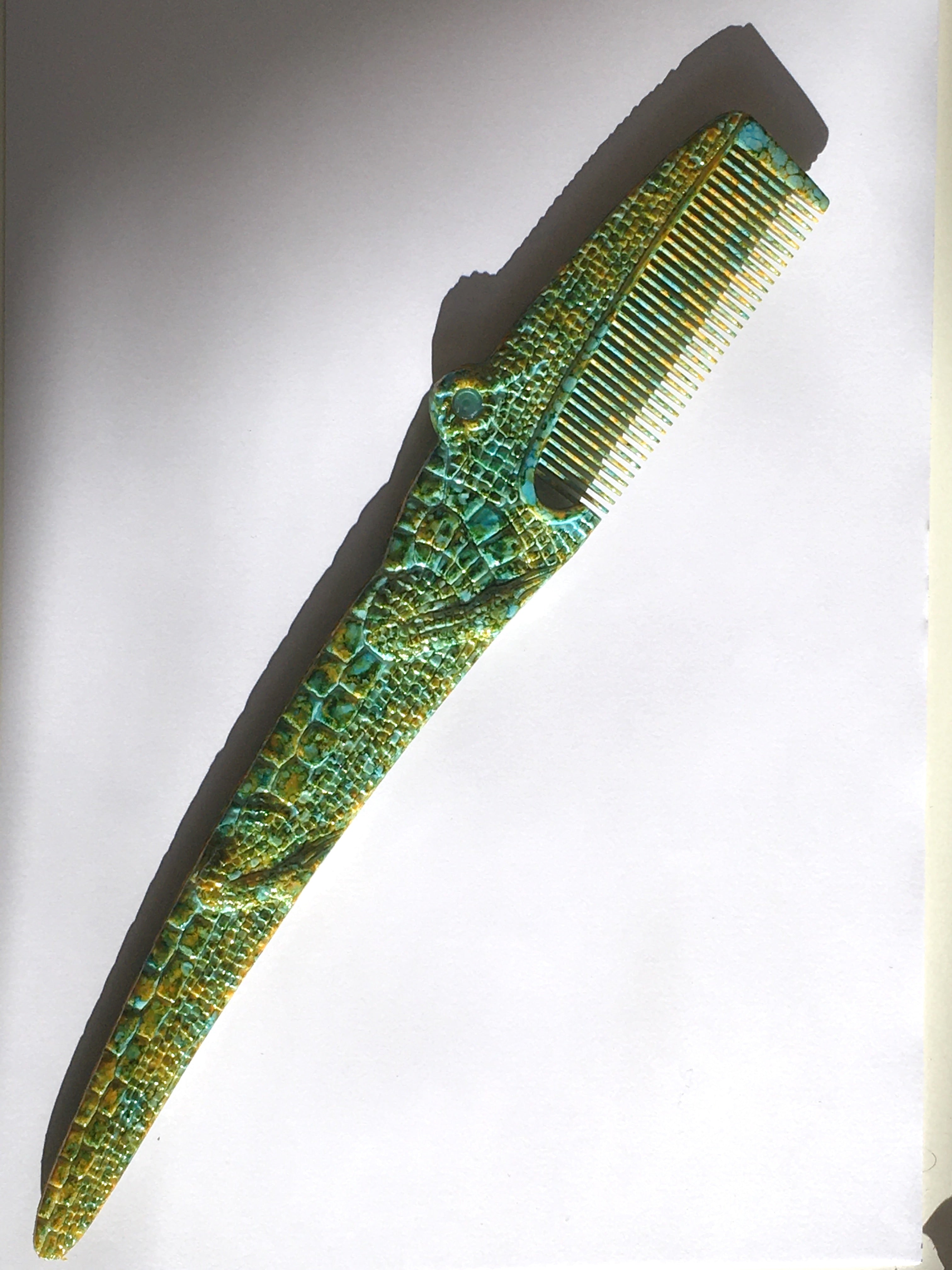 Vintage comb - Crocodile