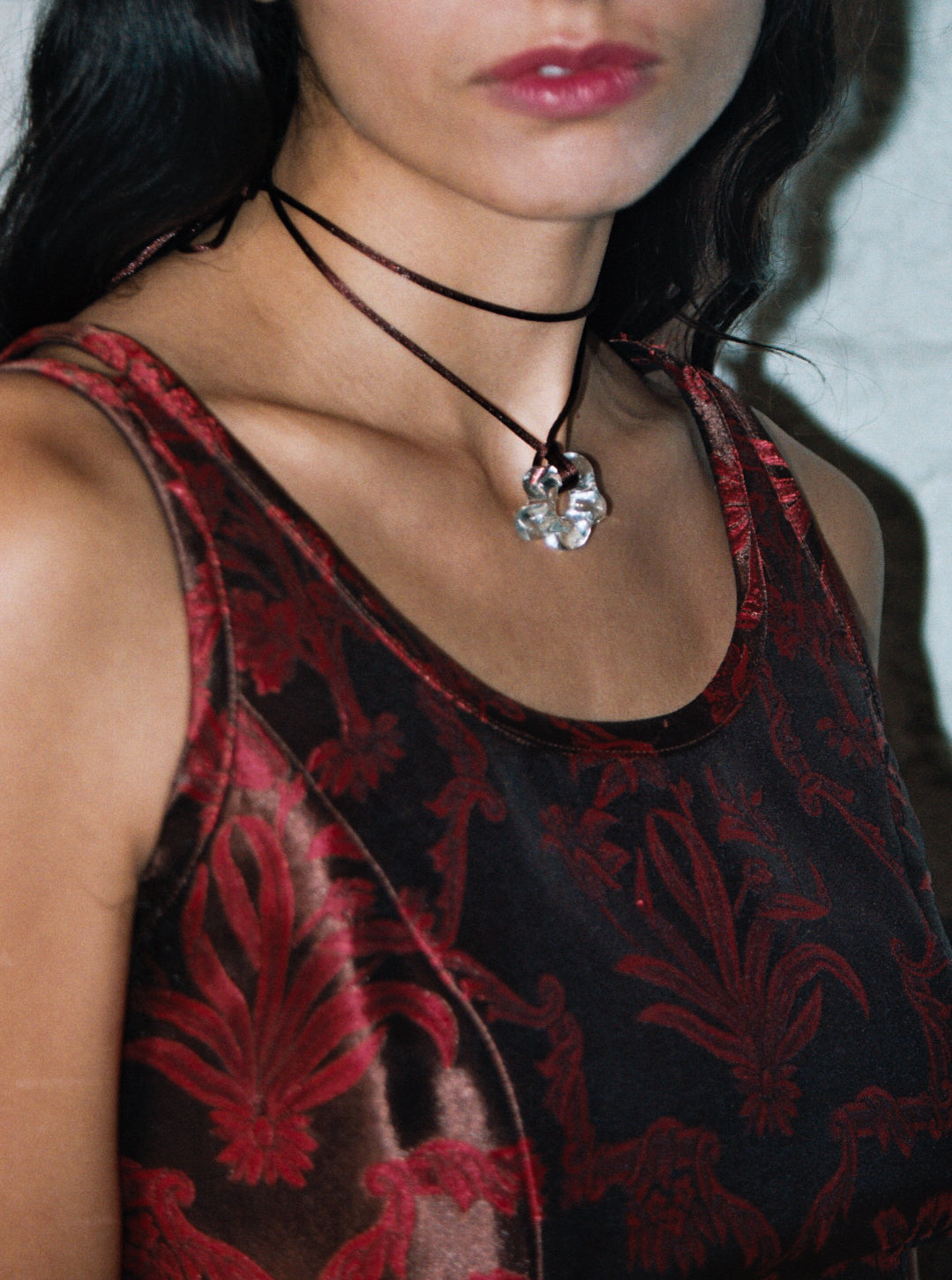 Fleur long necklace - Brown