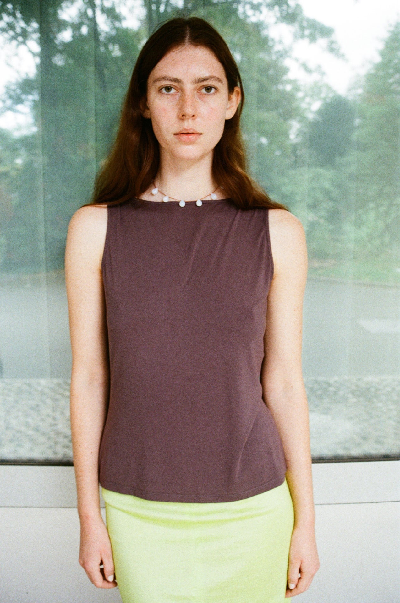 Noué necklace - Opaline white / Tan