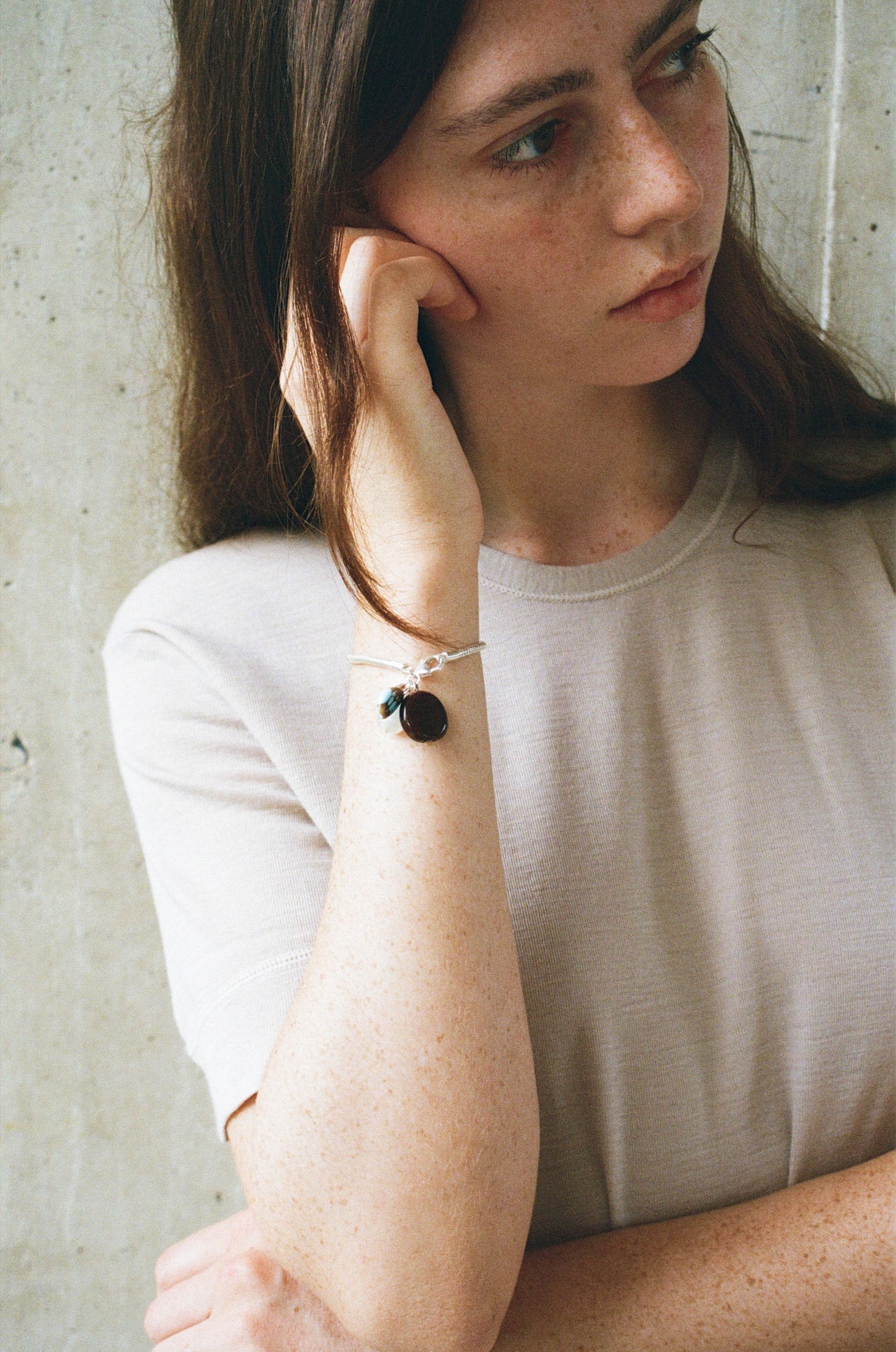 Clapio bracelet - Brown / Turcoco / Opaline white