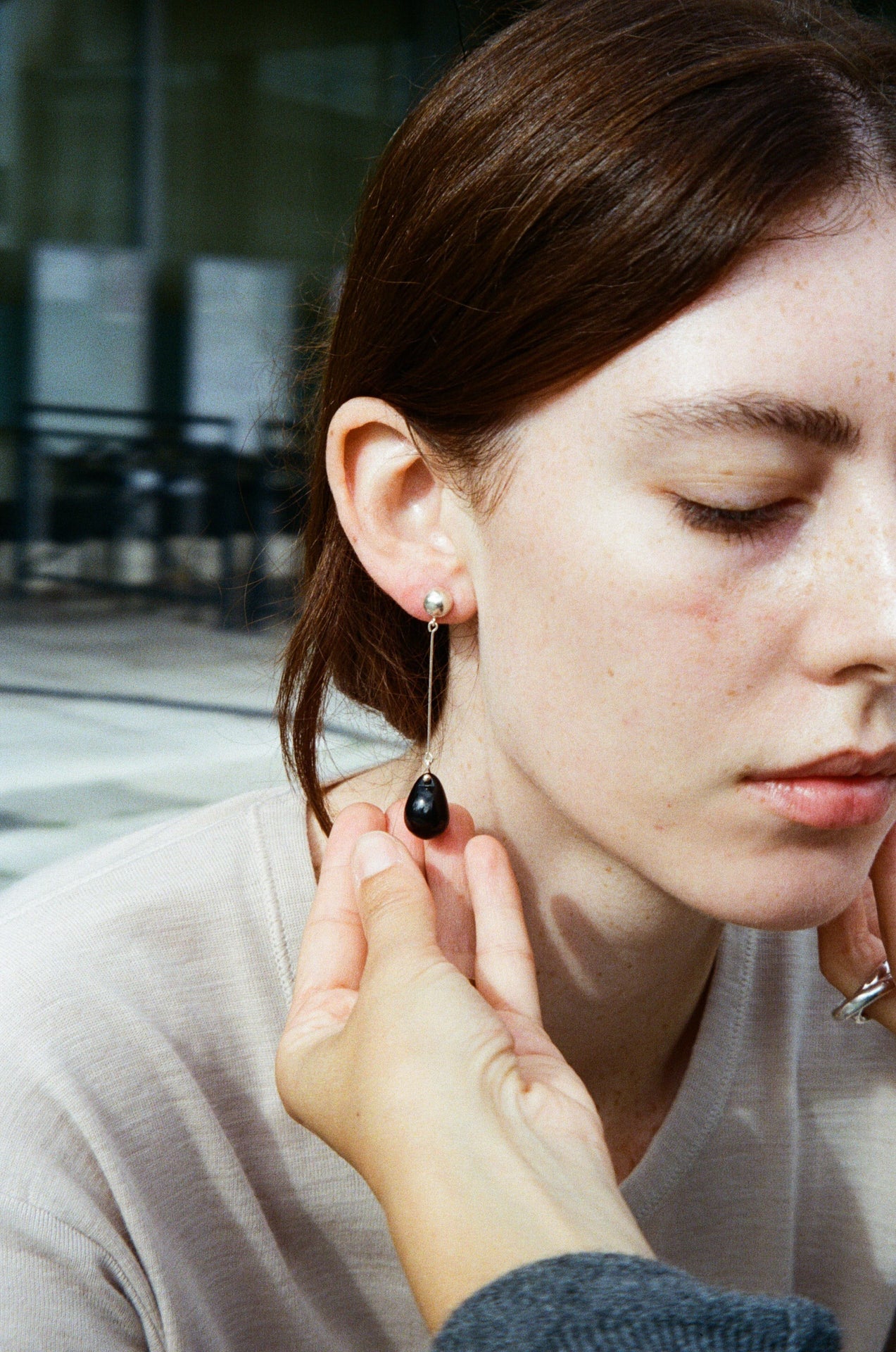 Gota Long earrings - Black