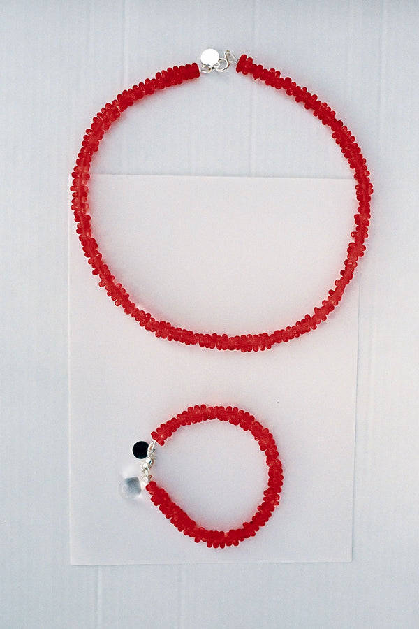 Cori necklace - Clear red