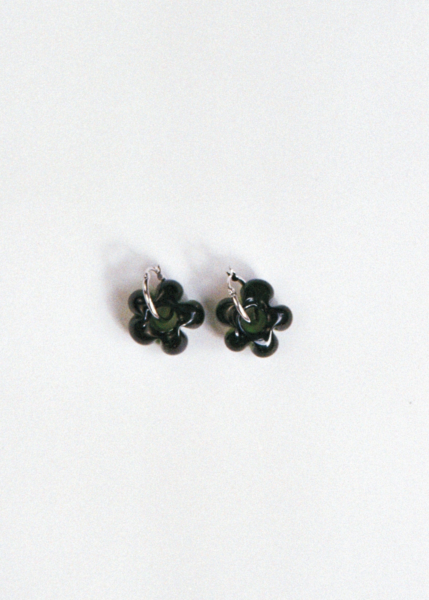 Fleur earrings - Deep green