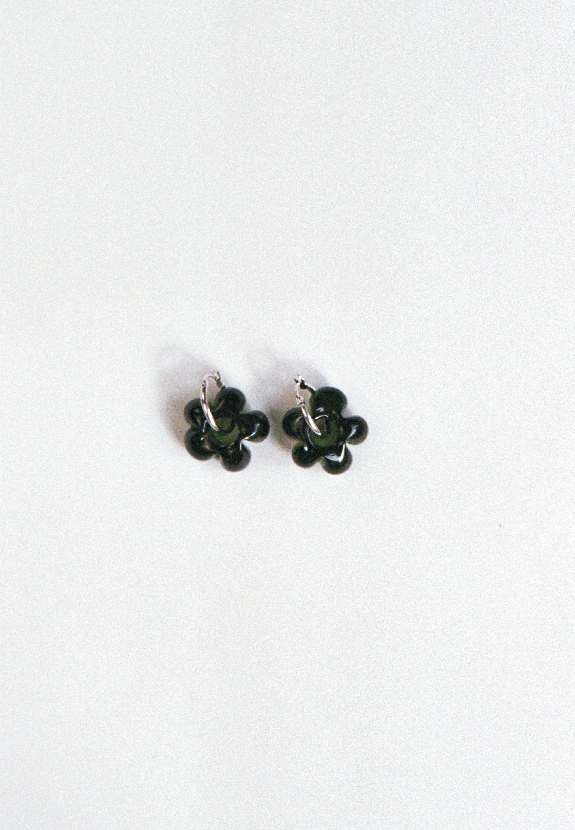 Fleur earrings - Deep green