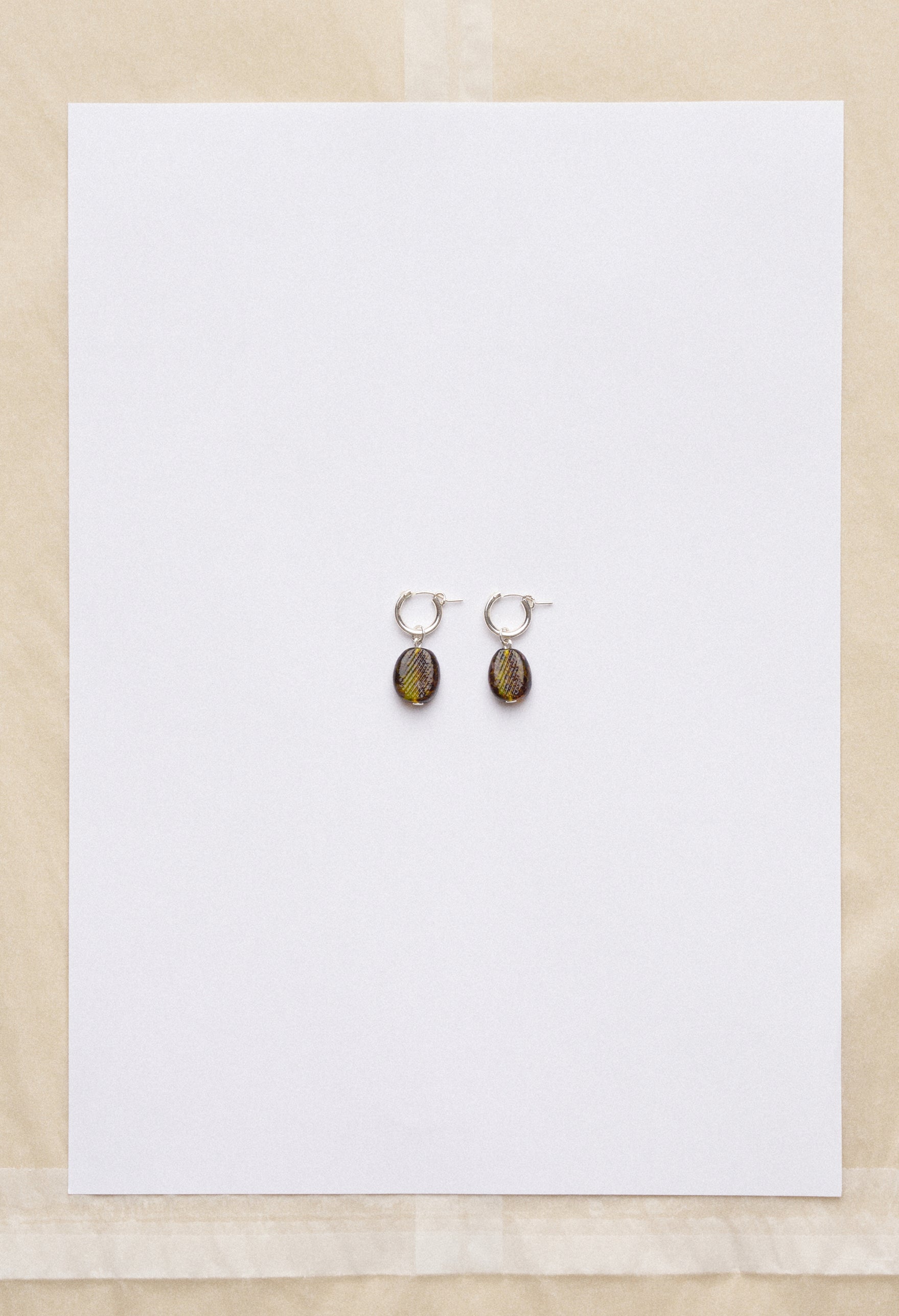 Gate earrings - Freckled yellow