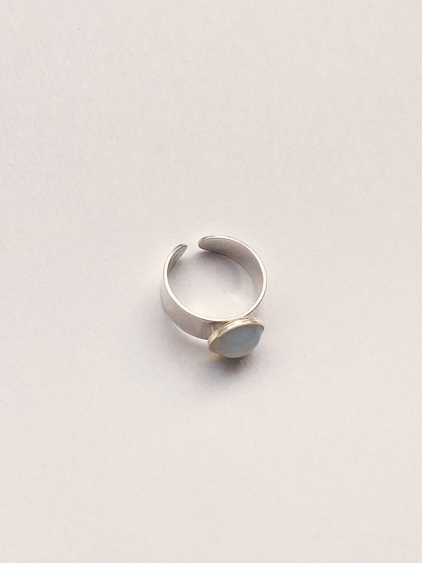 Flo ring - Opaline white