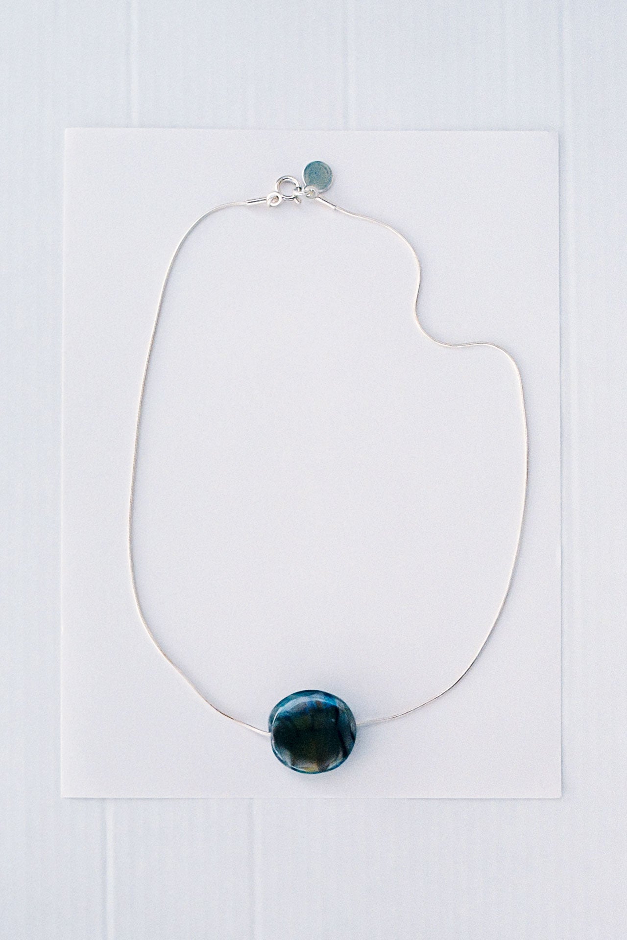 Jeton necklace - Grey