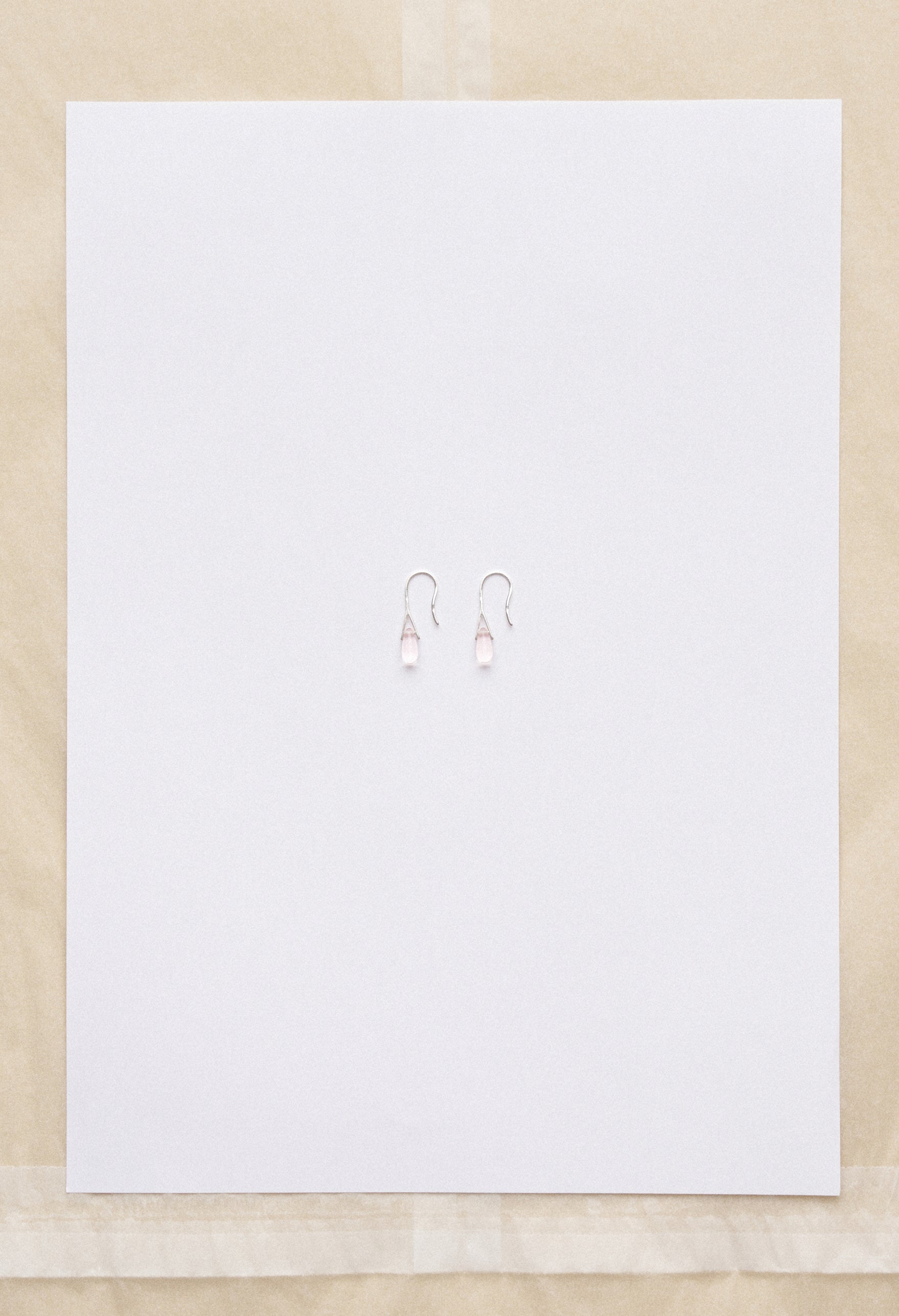 Micro Gota earrings - Pale pink