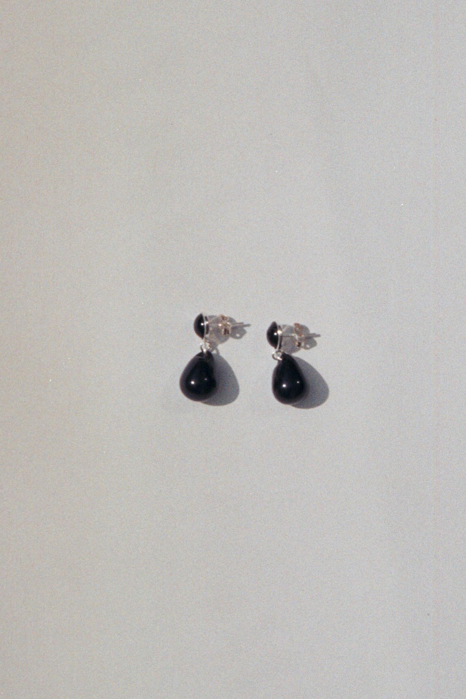 Danielle earrings - Black