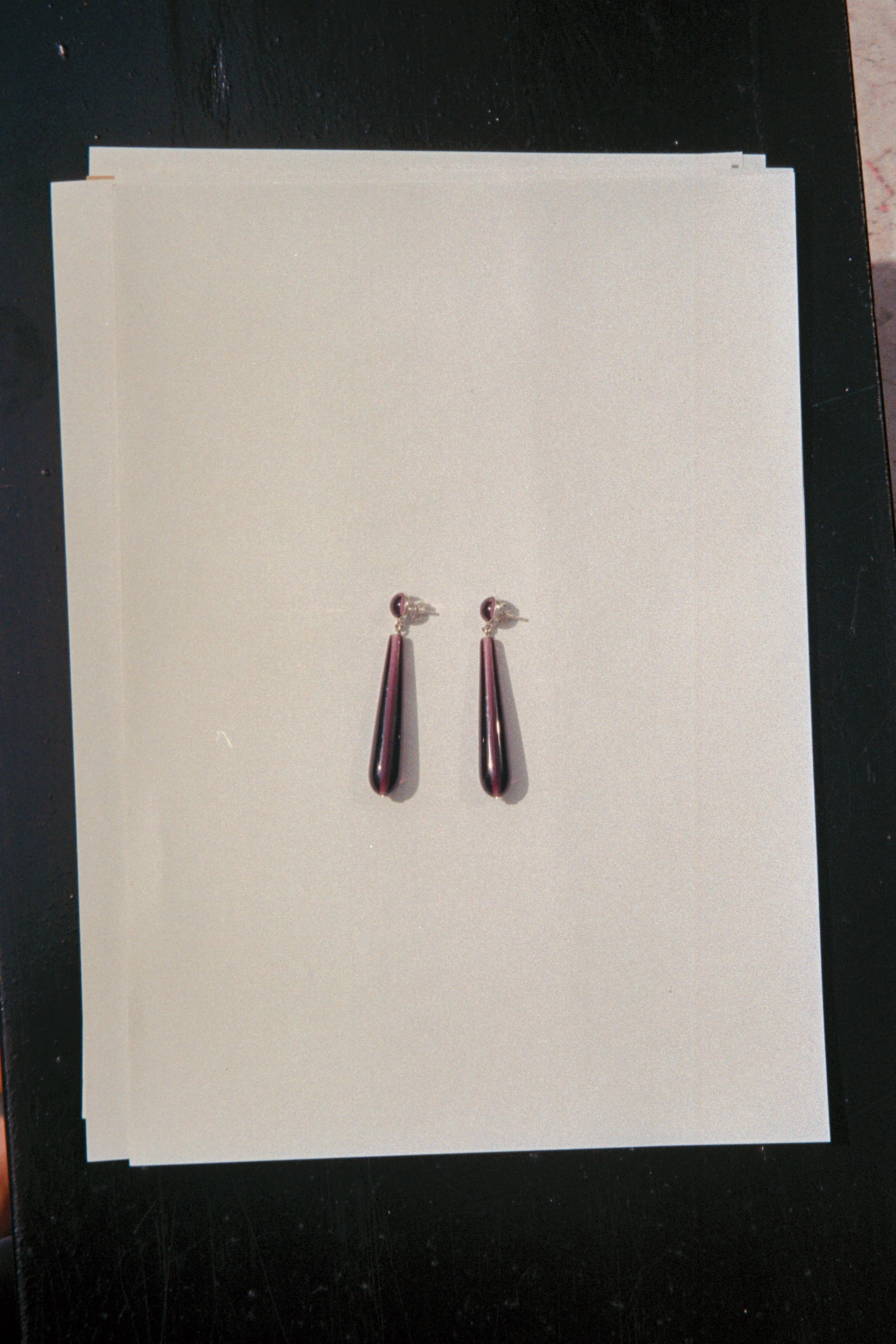 Maryam earrings - Deep purple