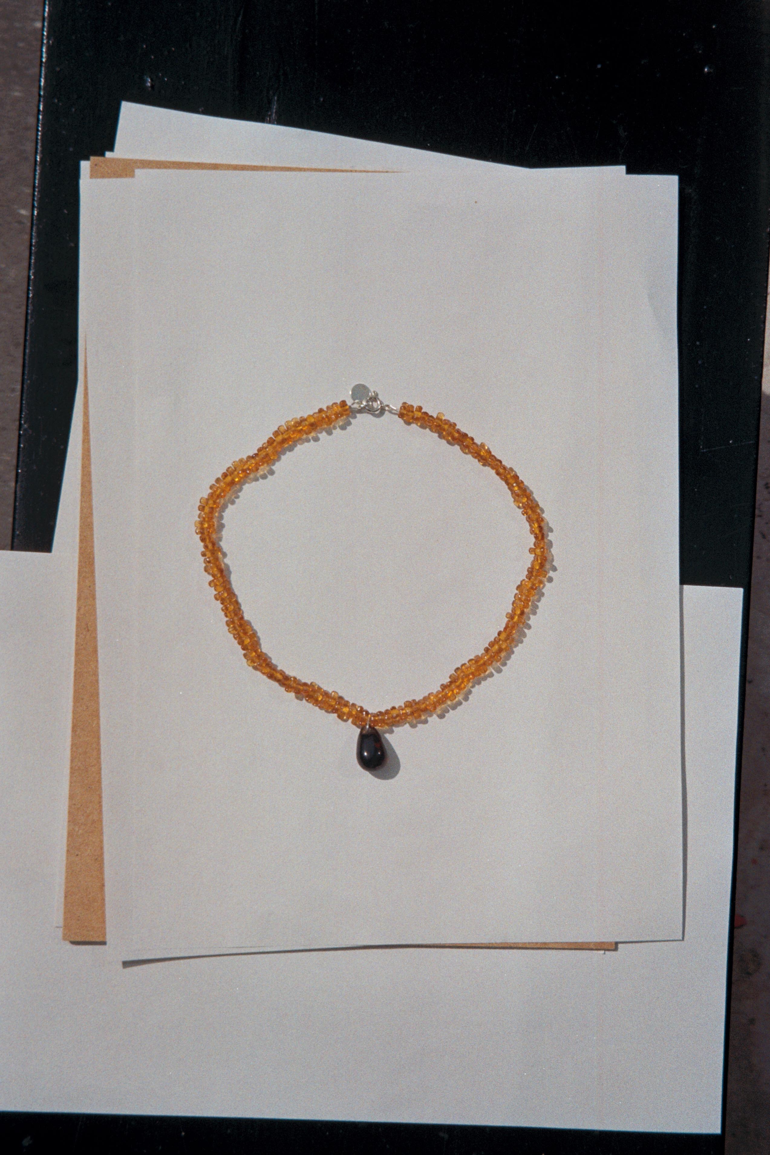 Corail necklace - Amber / Smoke