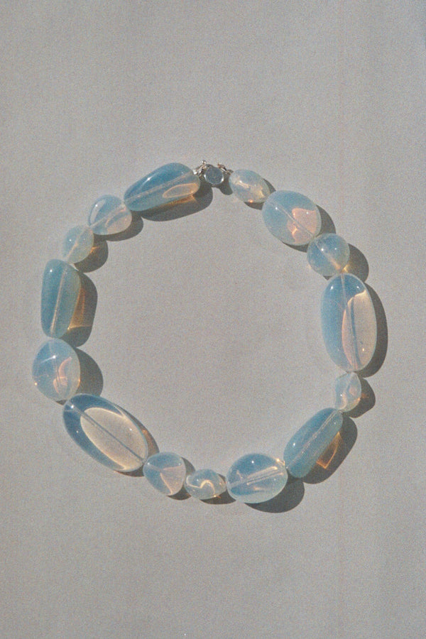 Opale necklace - opaline white