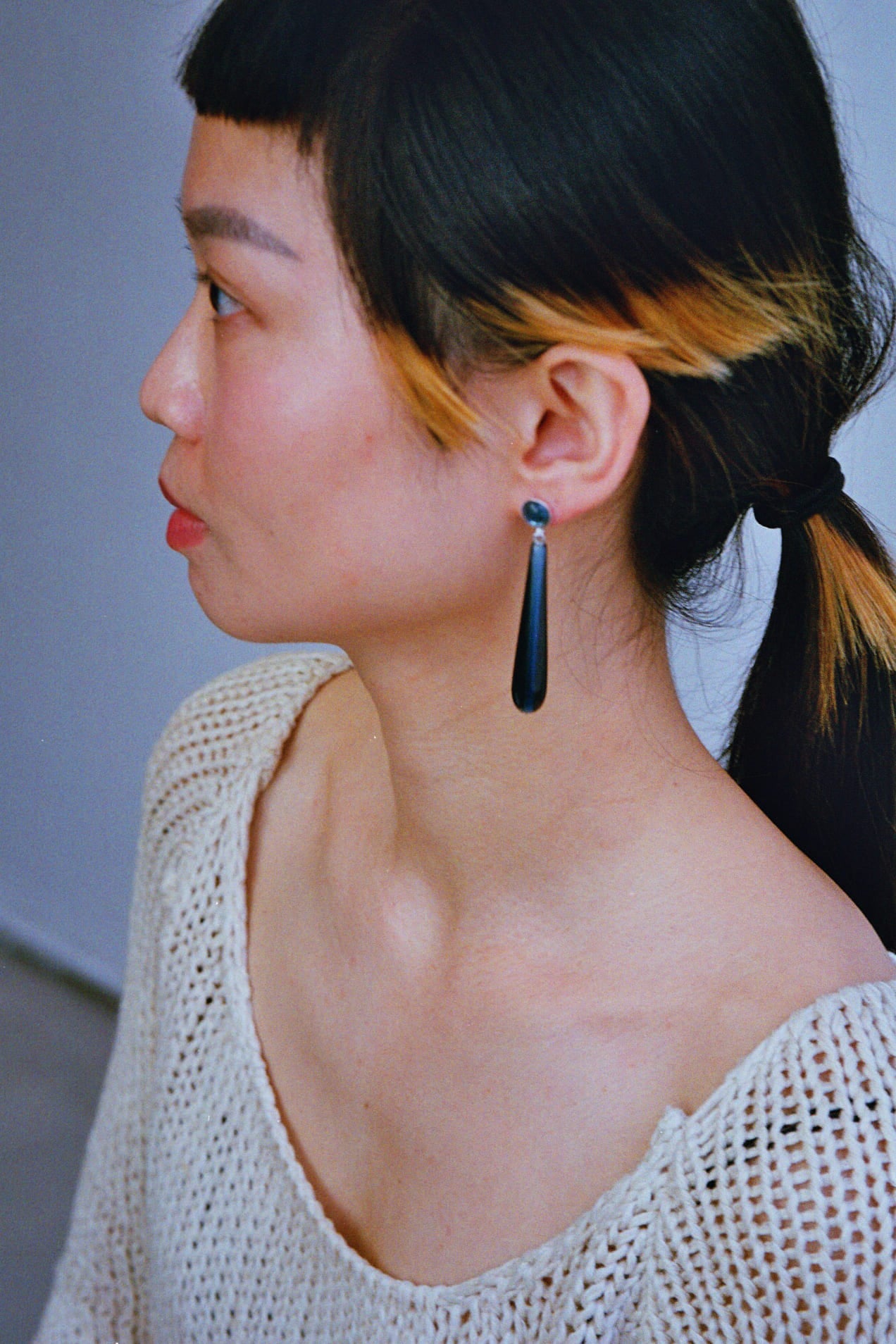 Maryam earrings - Deep navy