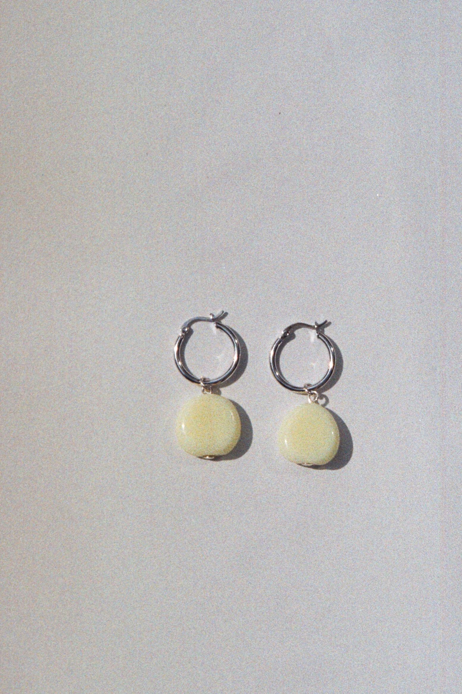 Piece earrings - Cream