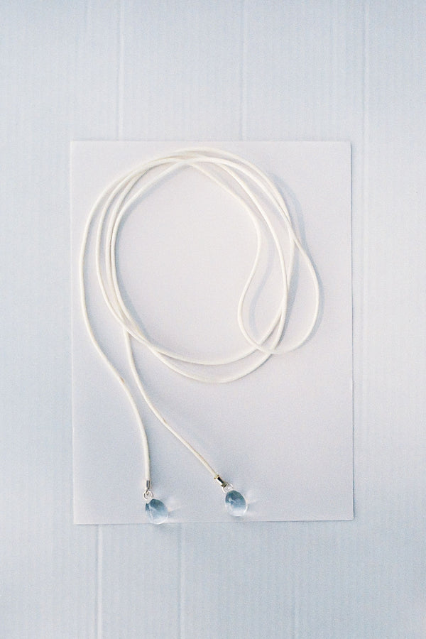 Long TAC TAC necklace - Cream