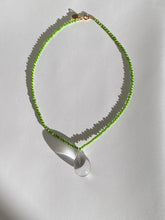 画像をギャラリービューアに読み込む, Arch necklace - Green / Clear
