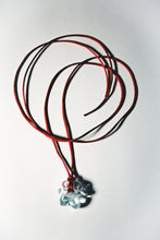 画像をギャラリービューアに読み込む, Fleur long necklace - Red
