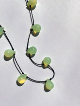 画像をギャラリービューアに読み込む, NOUE necklace - Opaline / Black
