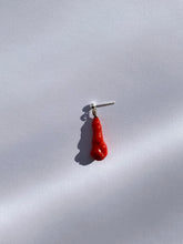 Load image into Gallery viewer, Free form single earring - Various colors
