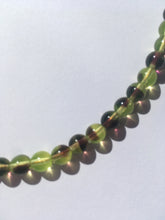 Load image into Gallery viewer, Pallas necklace - Green and Purple
