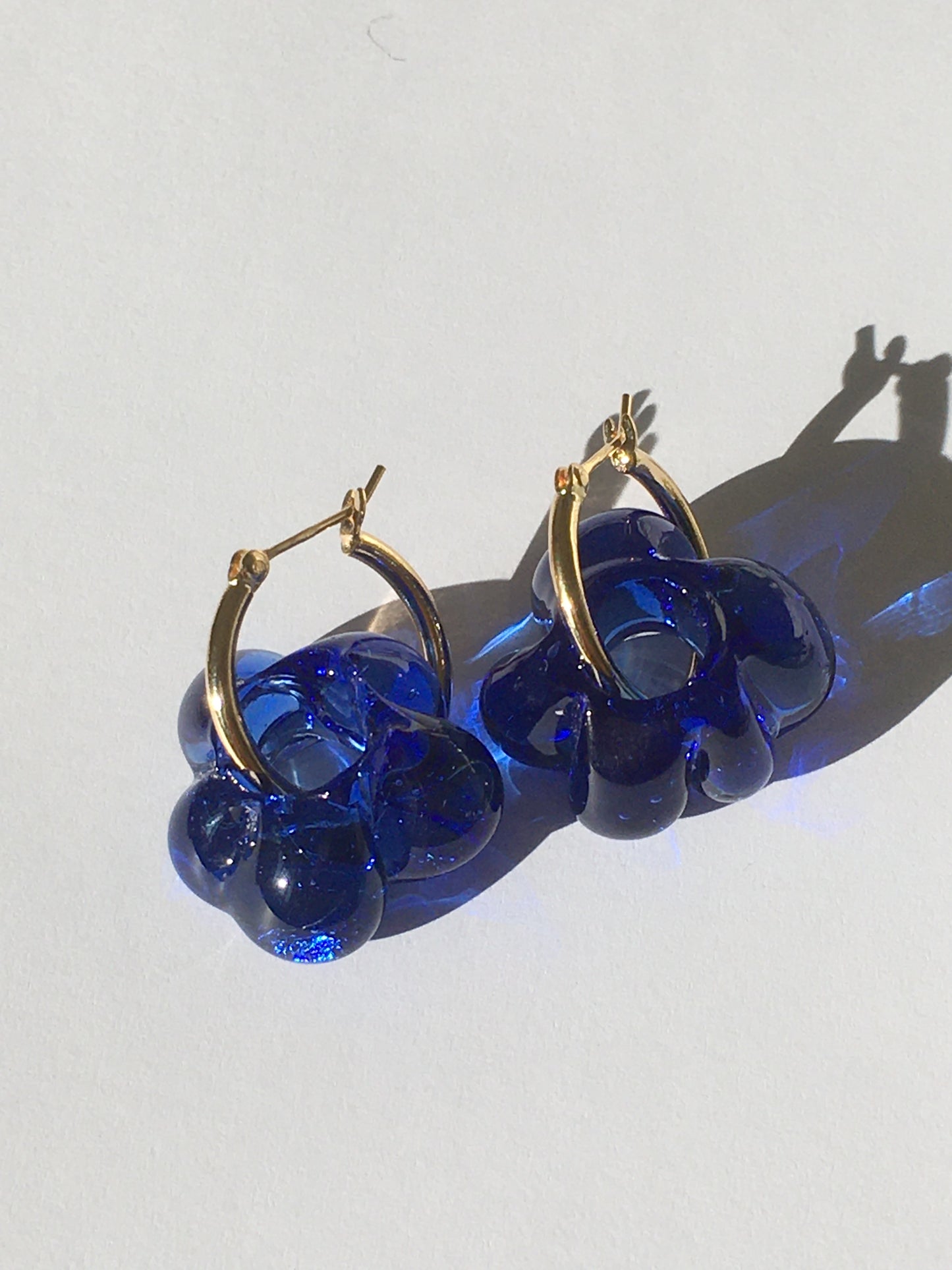 Mini Fleur earrings - Regular blue