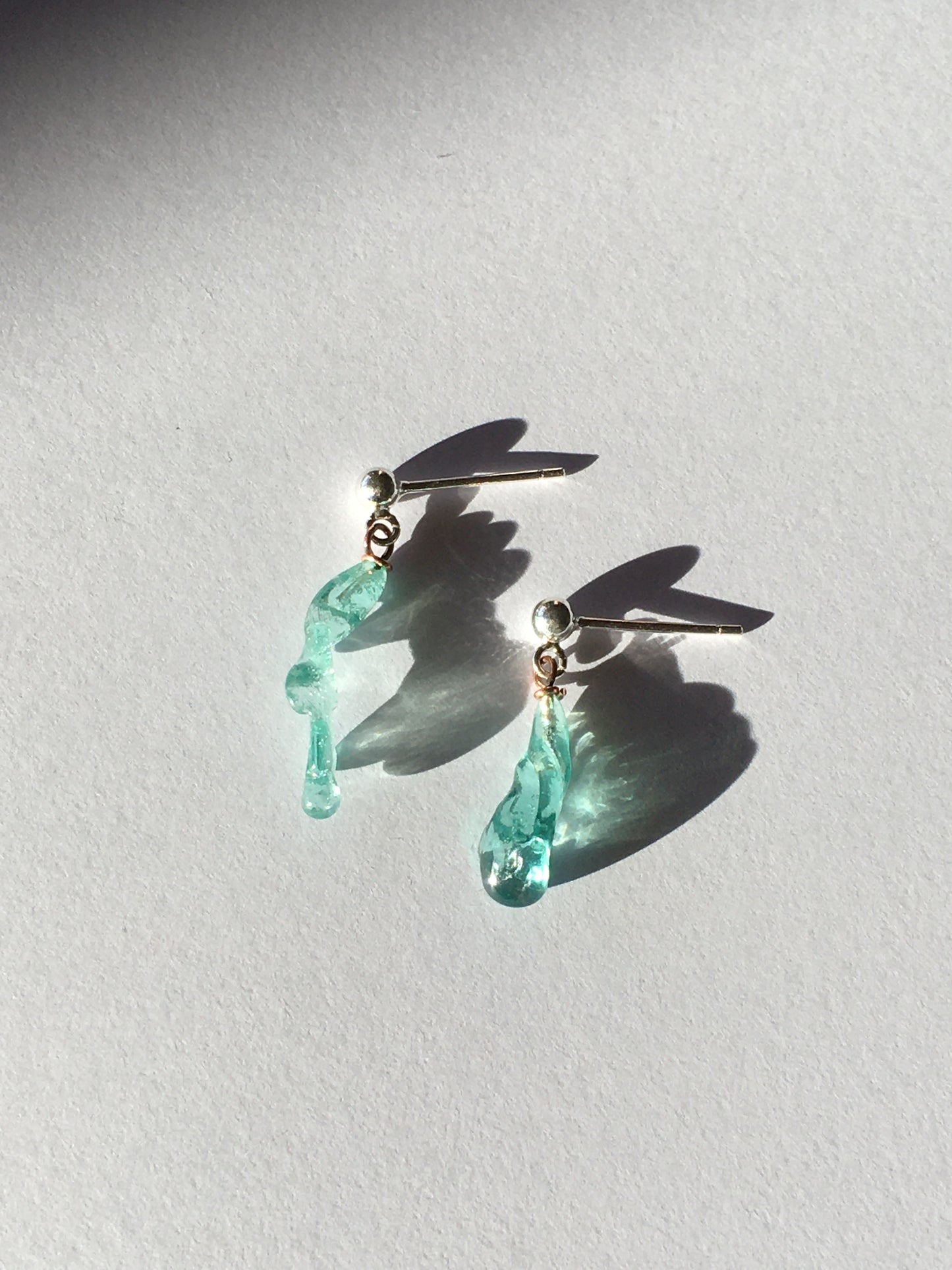 Mini nails glass pendants - Pale blue