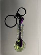 画像をギャラリービューアに読み込む, Recycled glass keychain - Various colors
