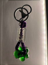 画像をギャラリービューアに読み込む, Recycled glass keychain - Various colors
