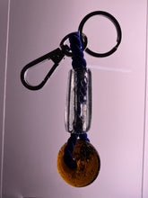 画像をギャラリービューアに読み込む, Recycled glass keychain - Various colors

