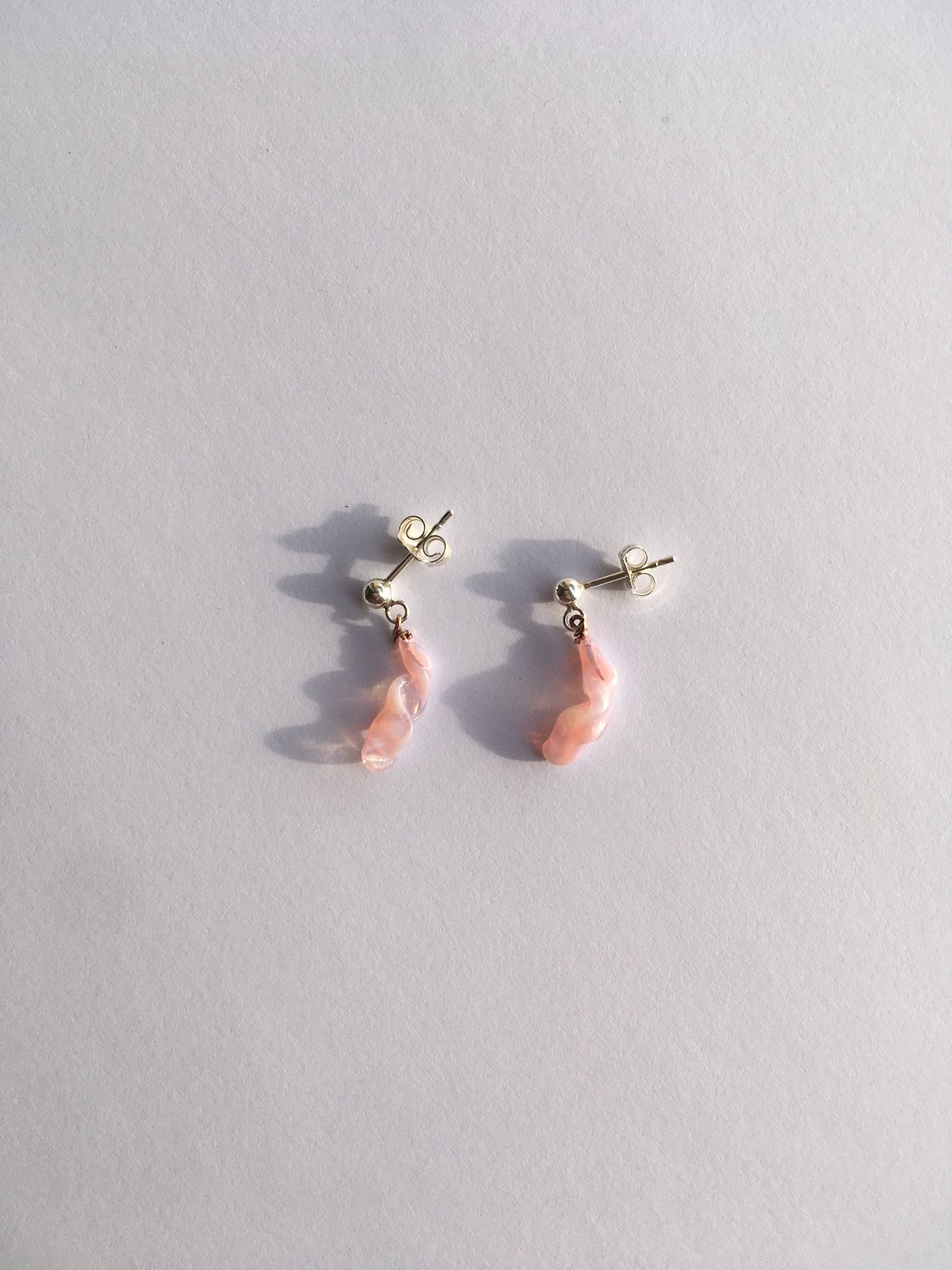 Mini nails glass pendants - Opal pink