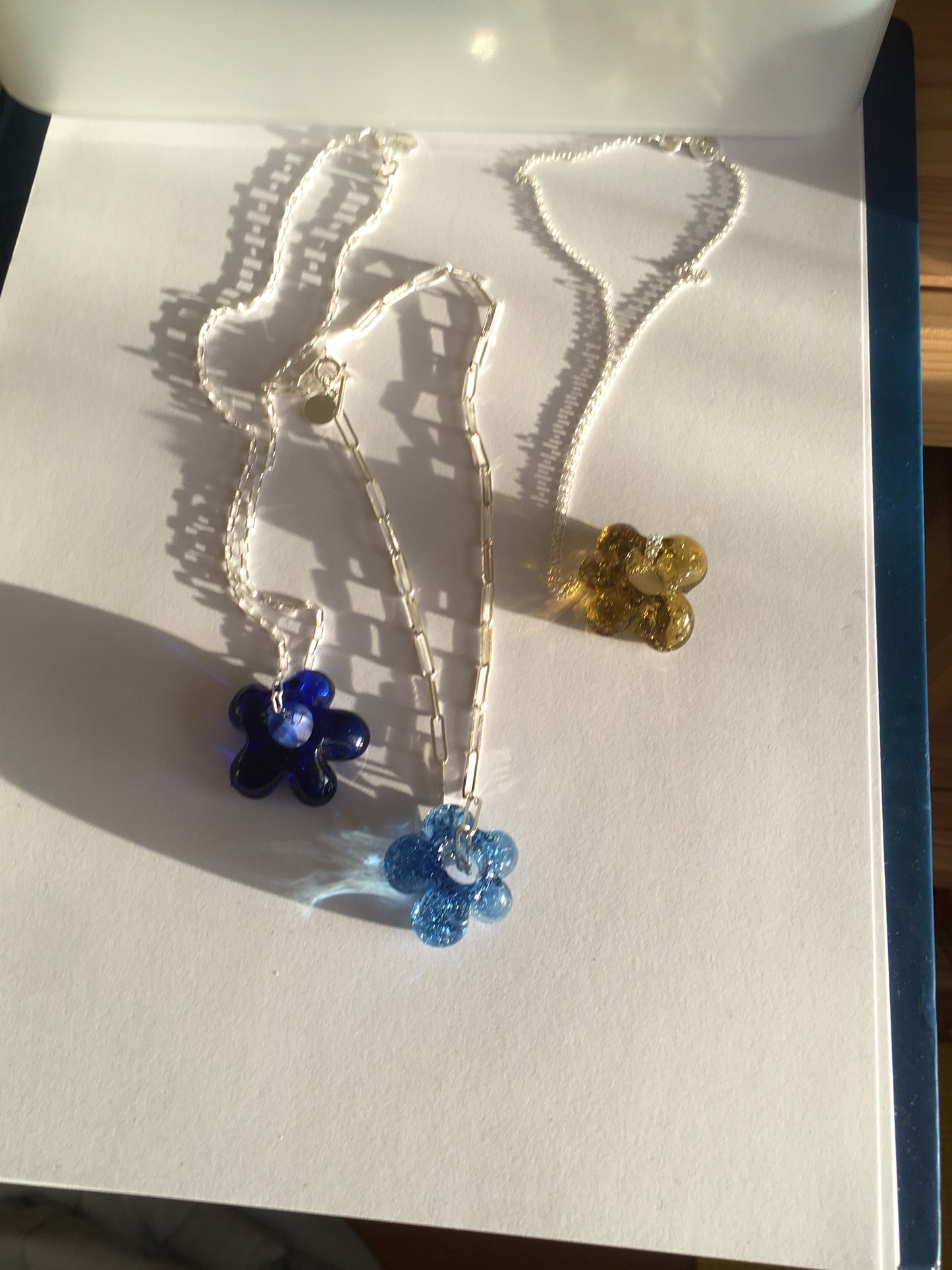 Fleur chain necklace - Various colors